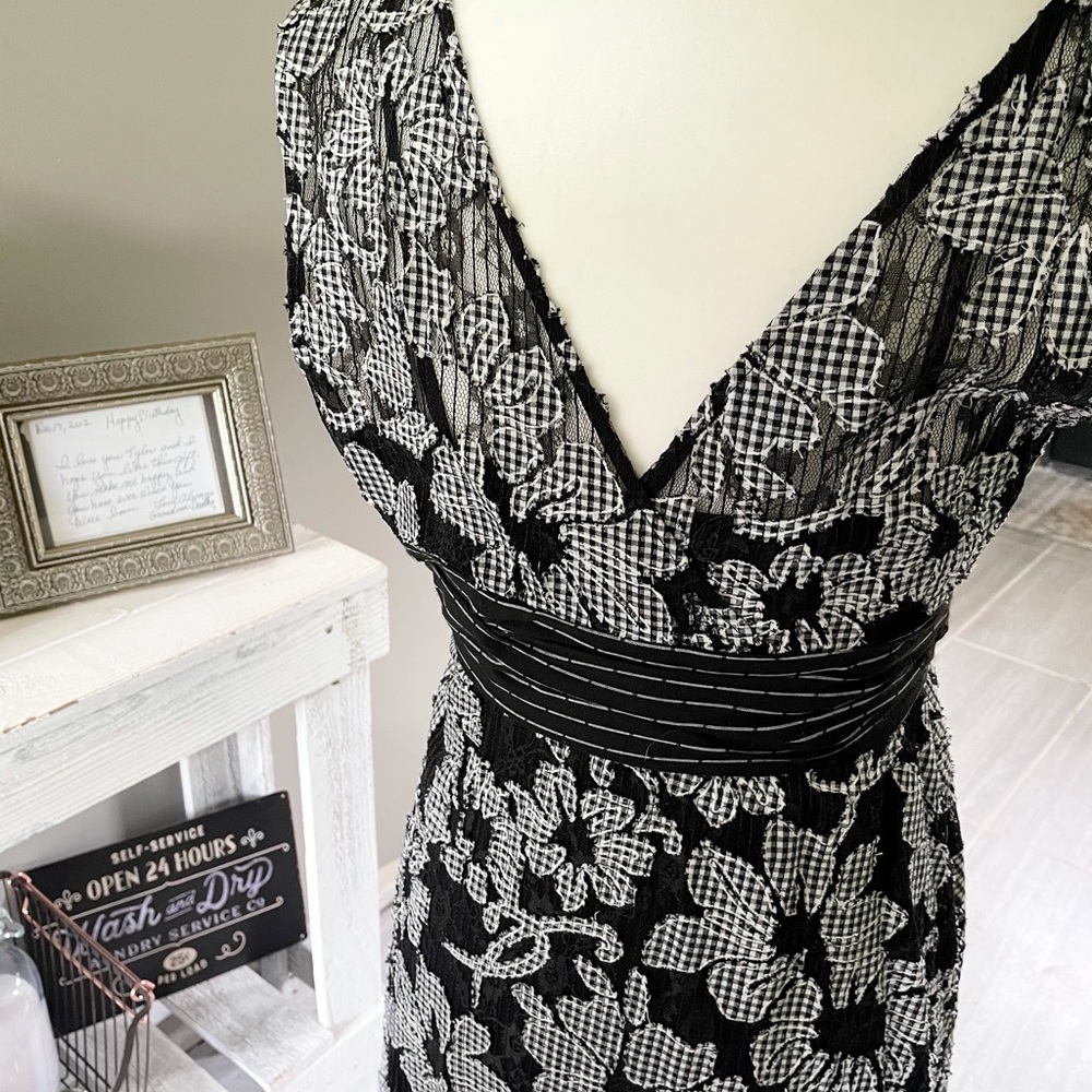 Anthropologie Dress Size 0 - Picture 5 of 6
